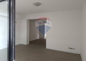 Stanza vuota - Ufficio VIA GIUSEPPE GARIBALDI
 
97, Lentini - foto 3