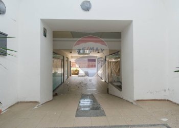 Hall / corridoio - Ufficio VIA GIUSEPPE GARIBALDI
 
97, Lentini - foto 12
