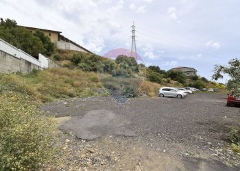 Vista delle montagne - Terreno edificabile Contrada Tiritì / Via Giuseppe Verdi
snc, Motta Sant'Anastasia - foto 16