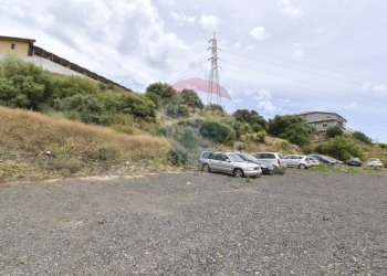 Vista delle montagne - Terreno edificabile Contrada Tiritì / Via Giuseppe Verdi
snc, Motta Sant'Anastasia - foto 17