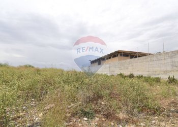 Casa all\'aperto - Terreno edificabile Contrada Tiritì / Via Giuseppe Verdi
snc, Motta Sant'Anastasia - foto 20