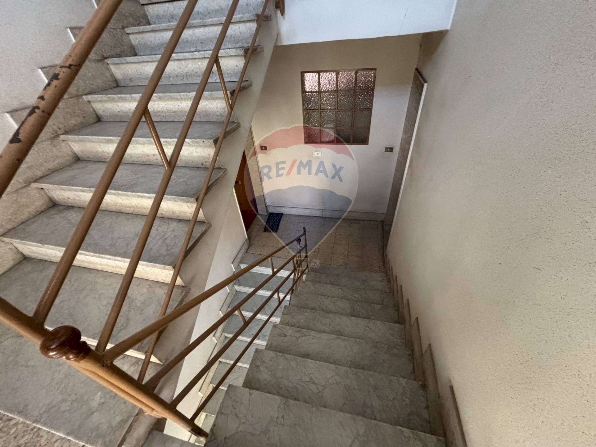 Scale - Appartamento Via della Libertà
 
102, Piazza Armerina - foto 3