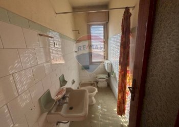 Bagno - Appartamento Via della Libertà
 
102, Piazza Armerina - foto 22