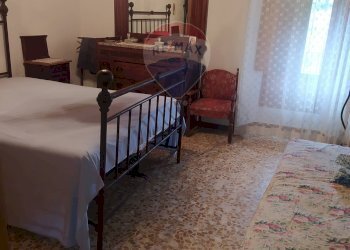 Camera / camera da letto - Casa semi indipendente Via di Cameronci
 
11, Montemignaio - foto 10