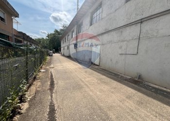 Edificio all\'aperto - Laboratorio via provinciale di mercatale
 
251, Vinci - foto 11