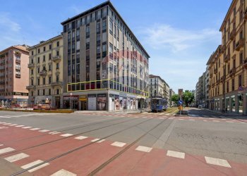 Edificio all\'aperto - Ufficio Piazza Santa Francesca Romana
 
3, Milano - foto 1