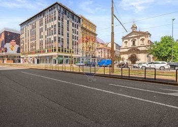 Edificio all\'aperto - Ufficio Piazza Santa Francesca Romana
 
3, Milano - foto 2