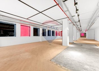 Parcheggio - Ufficio Piazza Santa Francesca Romana
 
3, Milano - foto 6