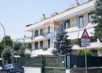 Edificio all\'aperto - Appartamento Via Musone
 
1, Casapulla - foto 17