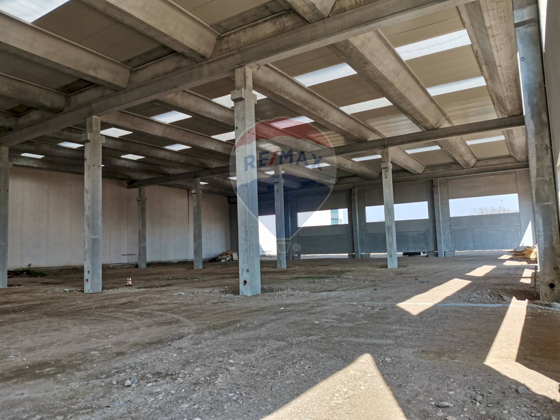 Parcheggio - Shed Via Toscanini
 
8, Magnago - photo 1