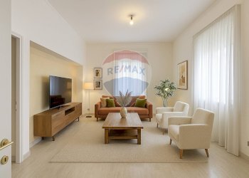 Soggiorno - Trilocale Via Petrella
 
6, Busto Arsizio - foto 3