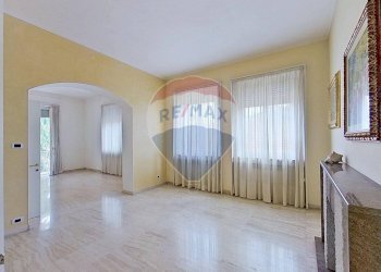 Stanza vuota - Trilocale Via Petrella
 
6, Busto Arsizio - foto 22