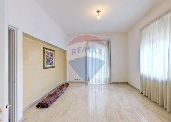 Stanza vuota - Trilocale Via Petrella
 
6, Busto Arsizio - foto 24