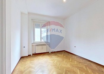 Stanza vuota - Trilocale Via Petrella
 
6, Busto Arsizio - foto 35