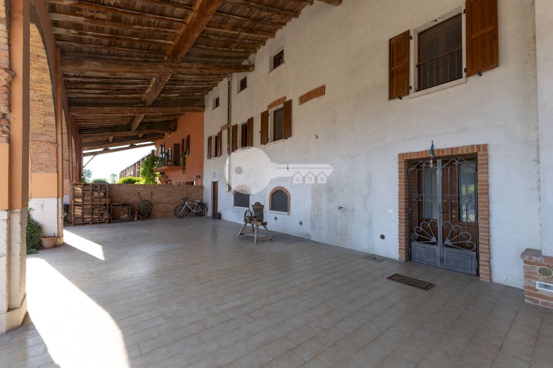 Foto 2 - Terraced Villa VIA CASCINA OLMO
 
8, Leno - photo 2