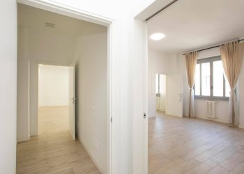 Foto 7 - Ufficio Via Torino
 
49, Milano - foto 7