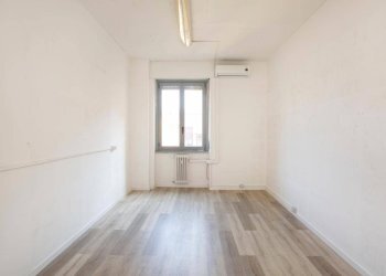 Foto 8 - Ufficio Via Torino
 
49, Milano - foto 8