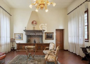 Foto 2 - Castello via Pavia
 
10, Vellezzo Bellini - foto 2