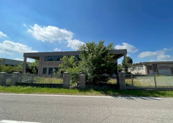 Foto 4 - Capannone Via Veneto, Casale di Scodosia - foto 4