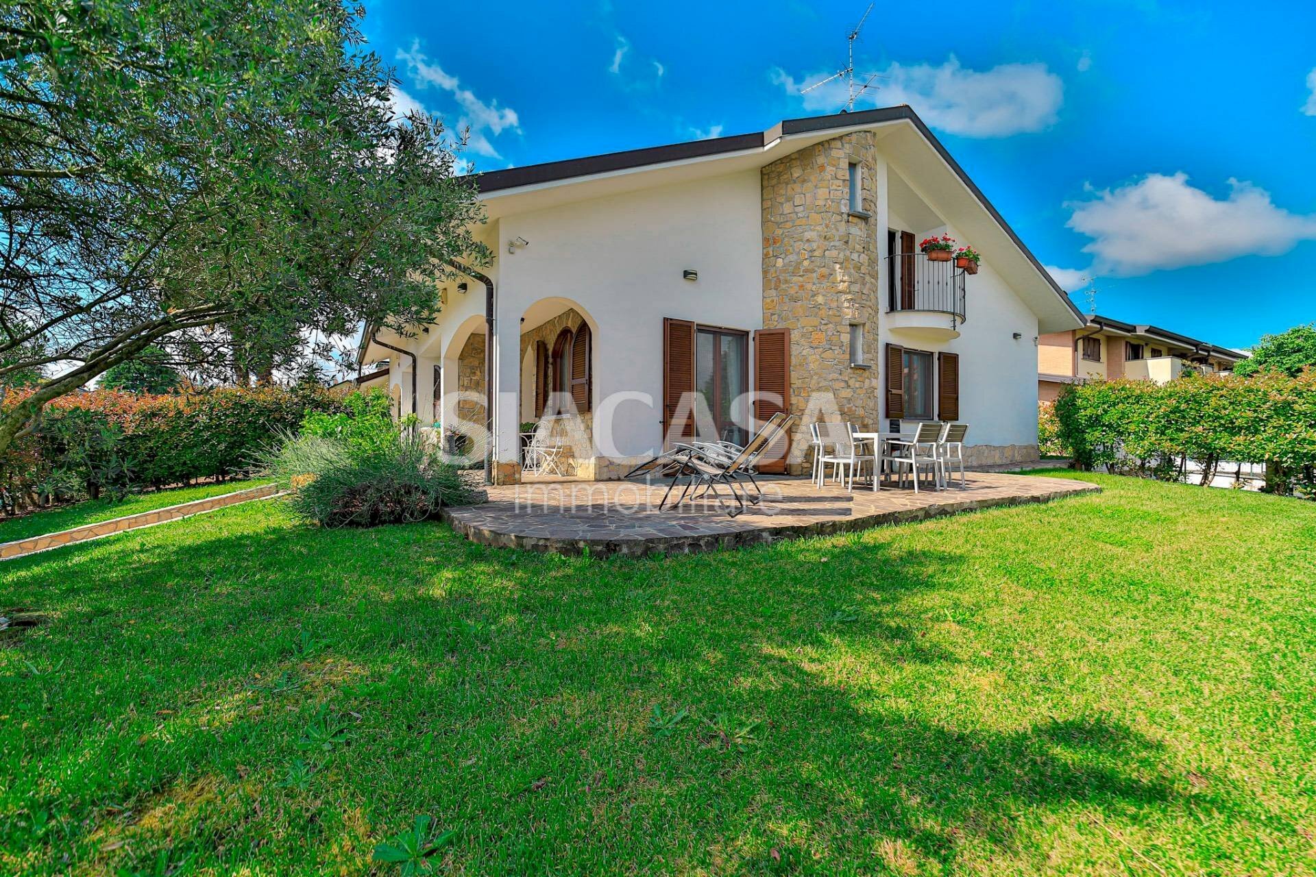 Foto 2 - Villa Via Belvedere
 
39, Bernareggio - foto 2