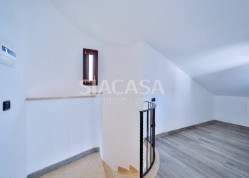 Foto 37 - Villa Via Belvedere
 
39, Bernareggio - foto 37