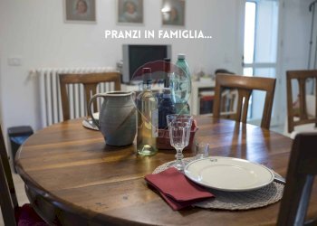 DETTAGLIO CUCINA - Villa LOCALITA' LE CAVILLI
 
SNC, Roccastrada - foto 15