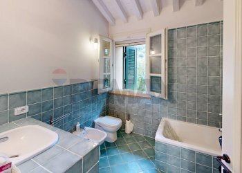 Bagno - Villa LOCALITA' LE CAVILLI
 
SNC, Roccastrada - foto 36