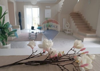 Soggiorno - Semi-detached house via di collinet
69, Livorno - photo 1