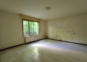 Camera da letto - Trilocale via Adige, 19, Rho - foto 25