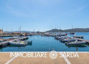 Foto 2 - Villa a Schiera Via giulio cesare
 
14, La Maddalena - foto 2