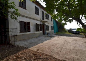 Facciata - Rustico via Sant'Antonio, Montaldo Scarampi - foto 23