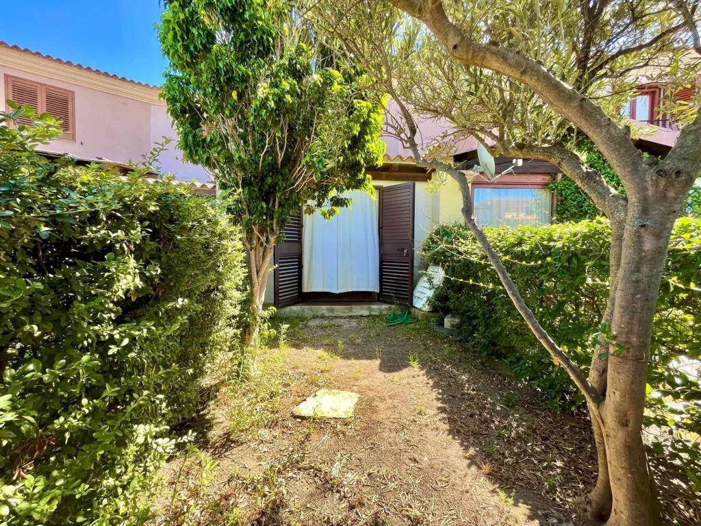 Giardino - Villa a Schiera via La Canna, San Teodoro - foto 3