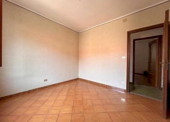 Camera da letto - Appartamento via Gino Bertone, 5, Margarita - foto 12