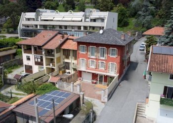 Facciata - Villa a Schiera via delle Mollie, 23, Biella - foto 6