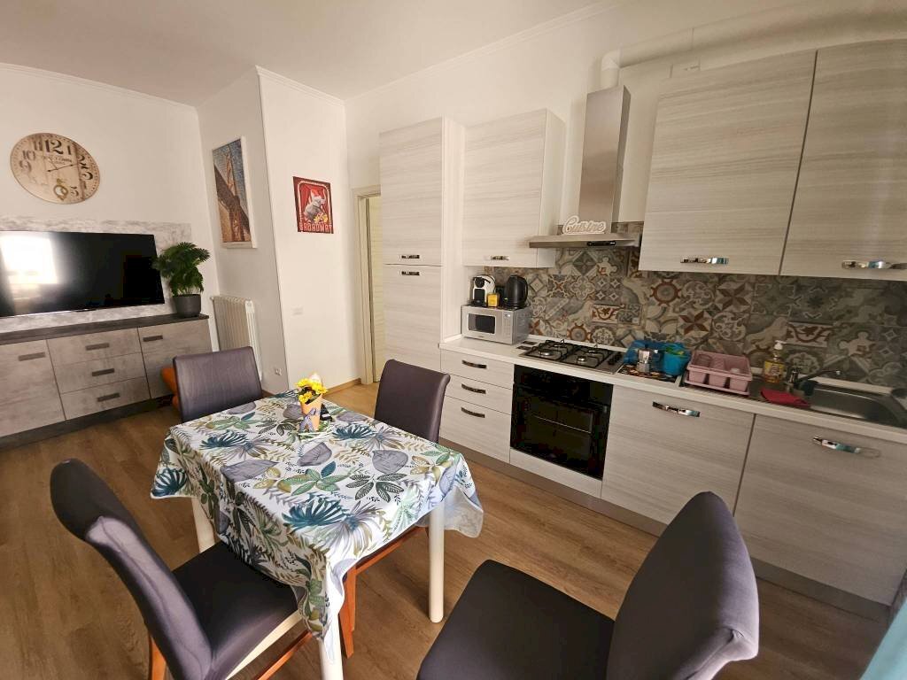 Cucina - Two-room apartment via Giandomenico Coleti, Roma - photo 3