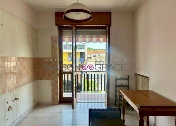 Cucina - Appartamento via Franco Centro, 3, Alba - foto 12