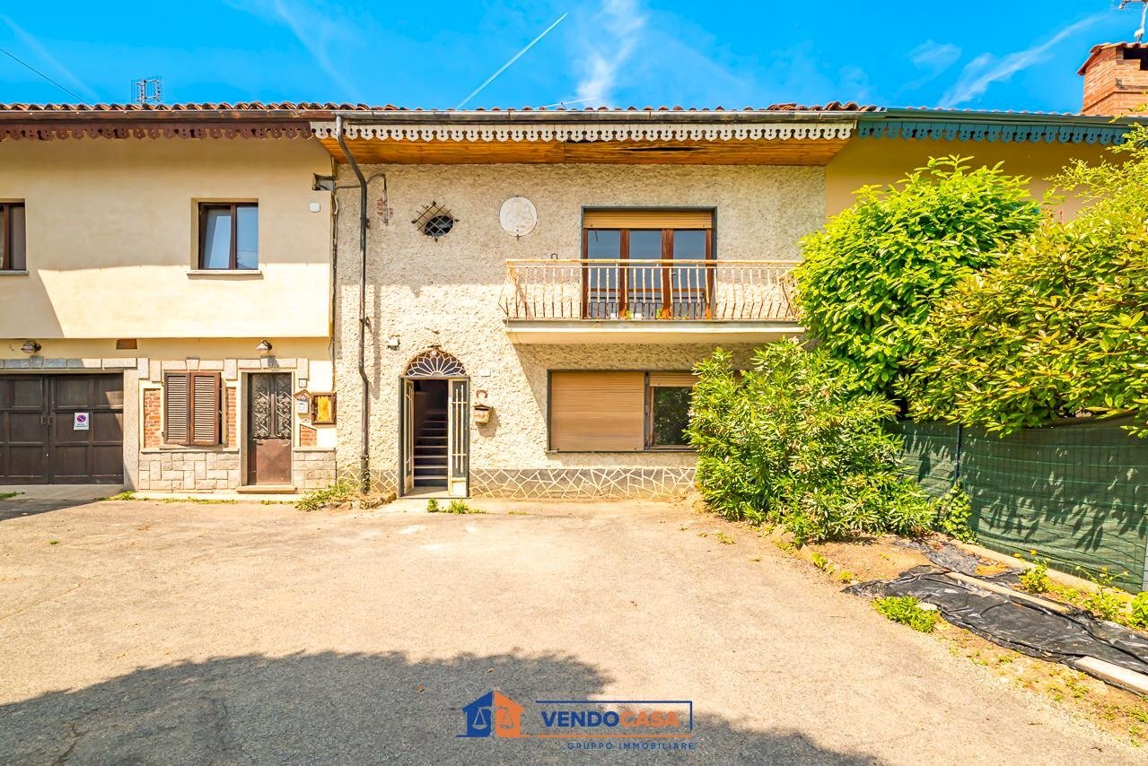 Independent house Costigliole Saluzzo - photo 1