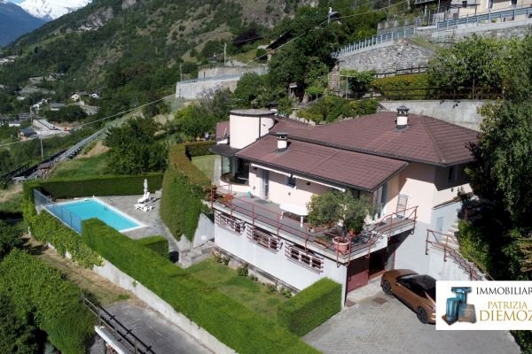 Villa  Reg. Bioula, Aosta - foto 1