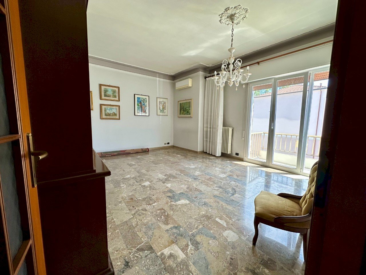 Porzione di casa Ferrara - foto 2