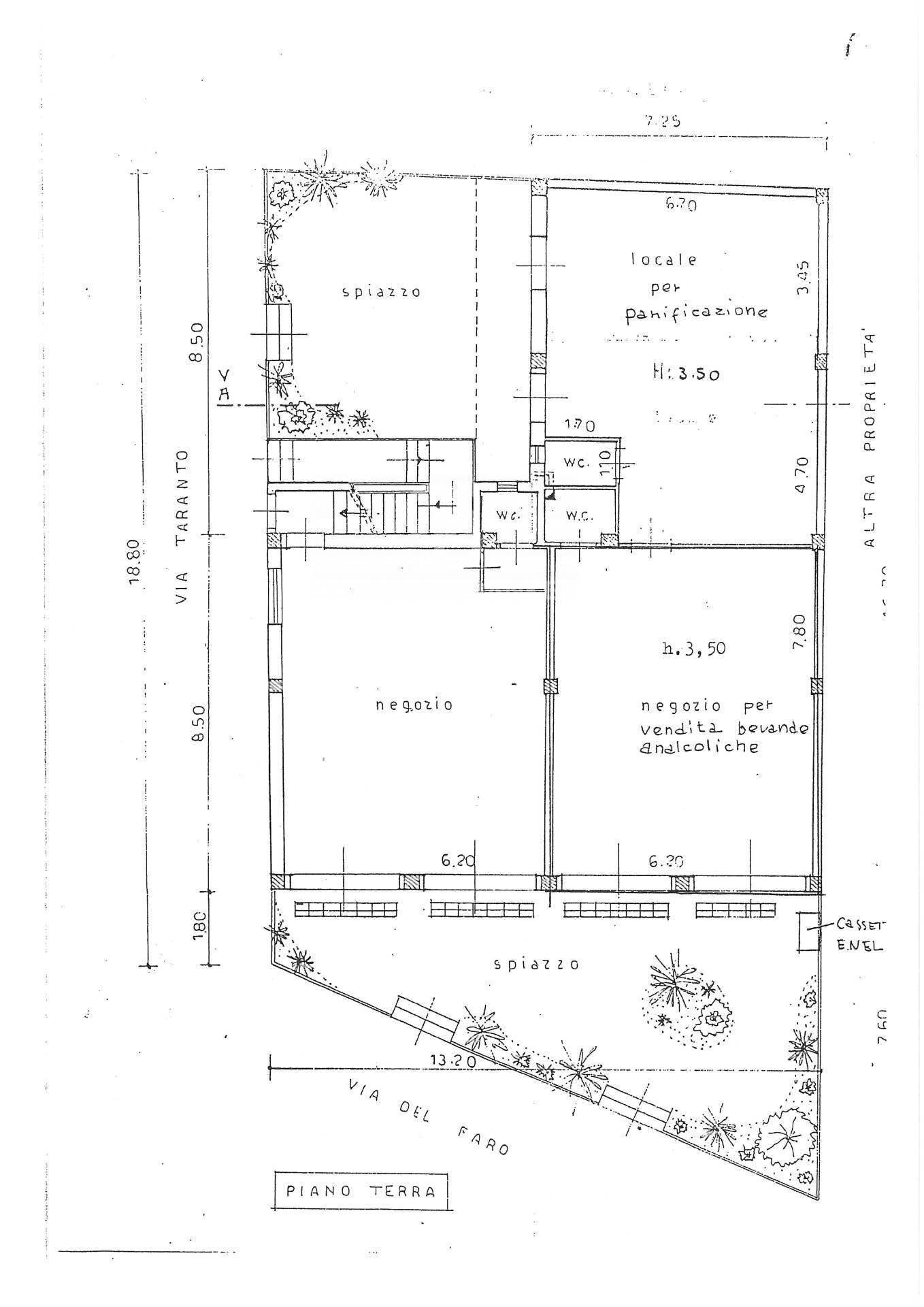 Foto 11 - Commercial Activity Via del Faro
 
47, Fasano - floor plans 1