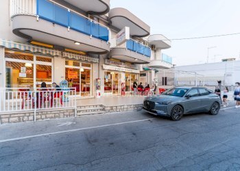 Foto 1 - Attività Commerciale Via del Faro
 
47, Fasano - foto 1