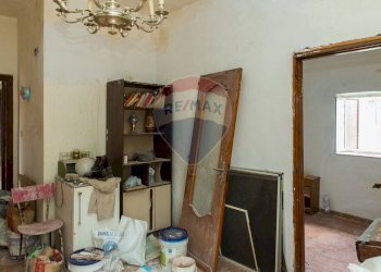Sala da pranzo - Villa Via dei Gelsomini
 
11, Pedara - foto 19