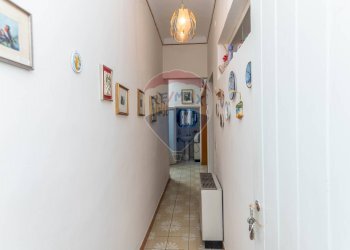 Hall / corridoio - Casa indipendente Via Vincenzo Gioberti
 
51/53/55, Grammichele - foto 17