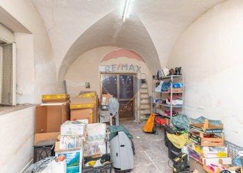 Dispensa di stoccaggio - Casa indipendente Via Vincenzo Gioberti
 
51/53/55, Grammichele - foto 24