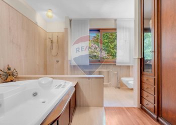 Bagno - Villa via san francesco di assisi, Bregnano - foto 18