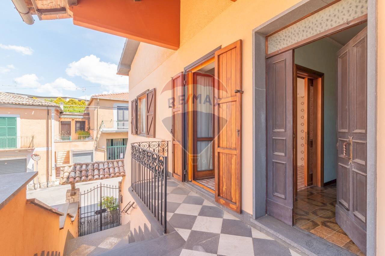 Balcone - Casa indipendente Via Roma
 
96, Ischia di Castro - foto 1