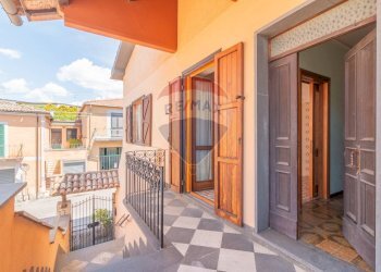 Balcone - Casa indipendente Via Roma
 
96, Ischia di Castro - foto 1