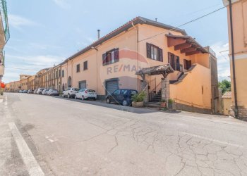 Edificio all\'aperto - Casa indipendente Via Roma
 
96, Ischia di Castro - foto 3