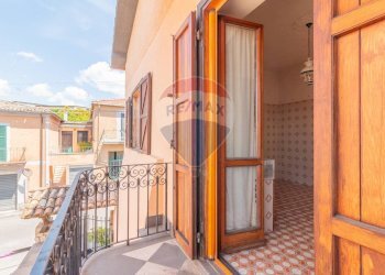 Balcone - Casa indipendente Via Roma
 
96, Ischia di Castro - foto 14