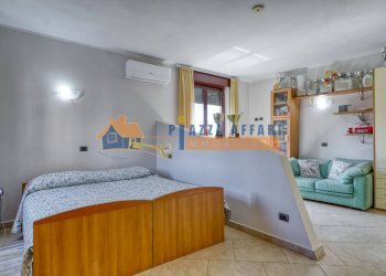 Foto 25 - Villa via del pirò
 
3, Cairate - foto 25